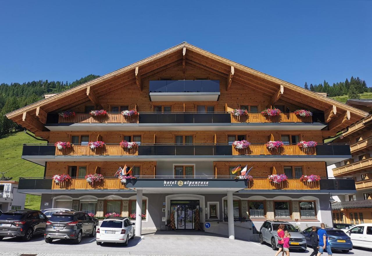 Hotel Alpenrose ツァウヘンゼー エクステリア 写真