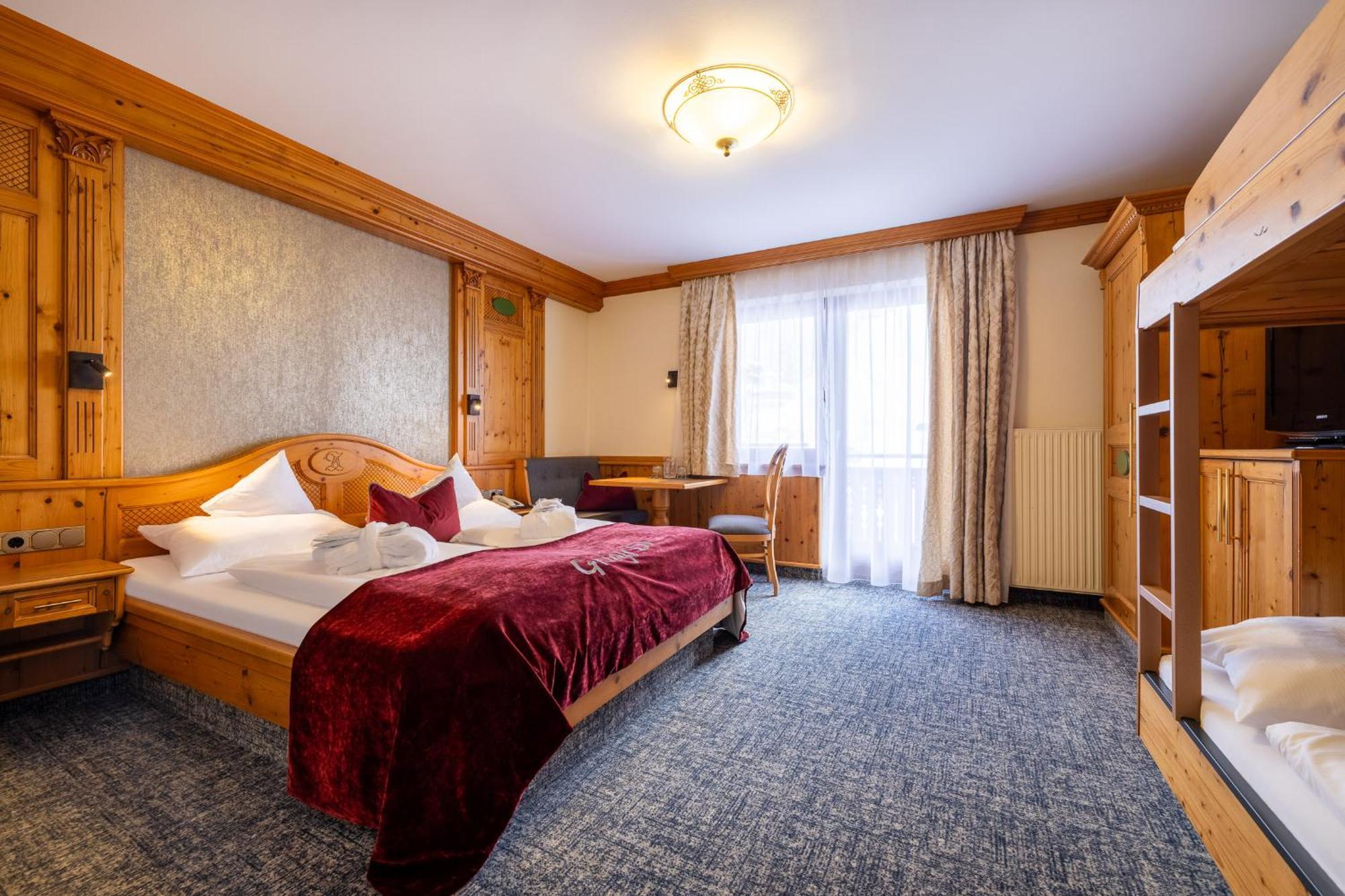 Hotel Alpenrose ツァウヘンゼー エクステリア 写真