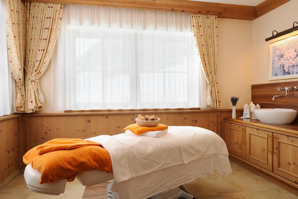 Hotel Alpenrose ツァウヘンゼー エクステリア 写真