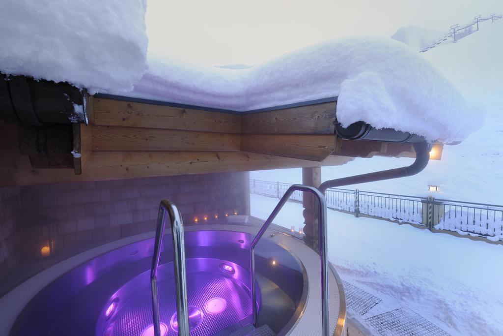 Hotel Alpenrose ツァウヘンゼー エクステリア 写真